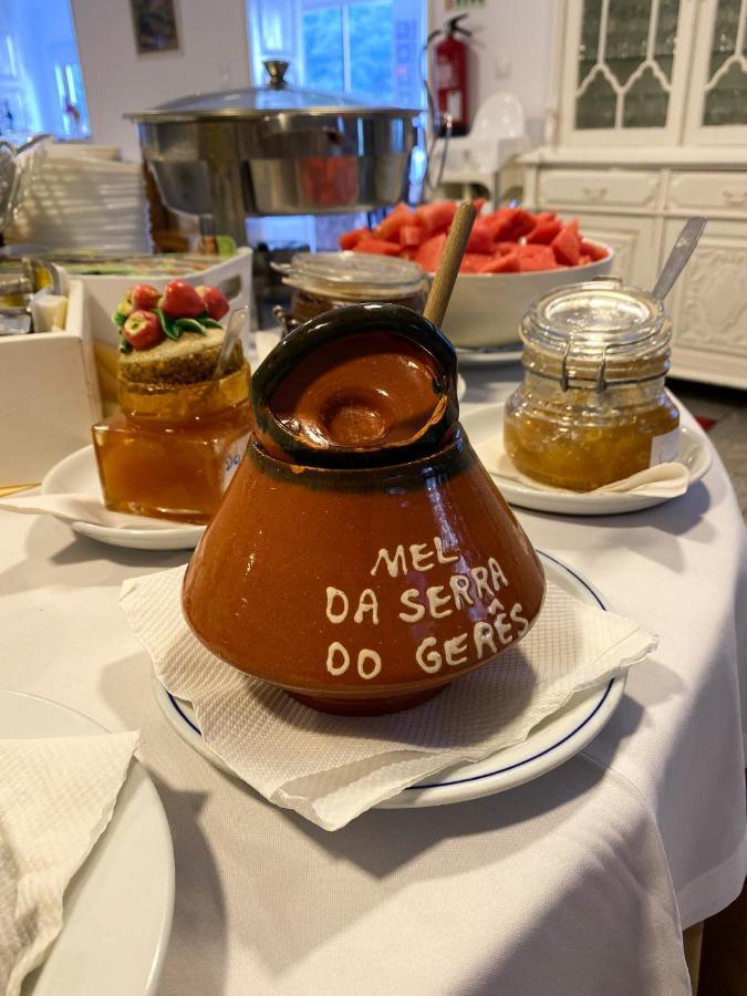 Adelaide Hotel Герес Экстерьер фото