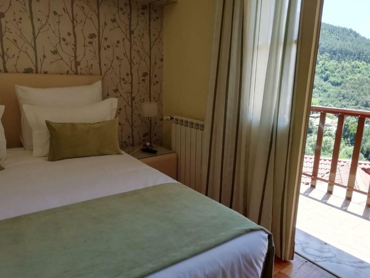 Adelaide Hotel Герес Экстерьер фото