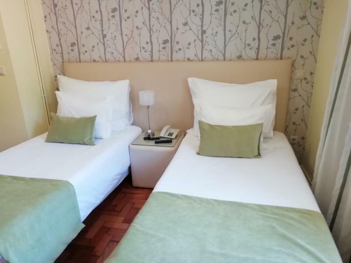 Adelaide Hotel Герес Экстерьер фото